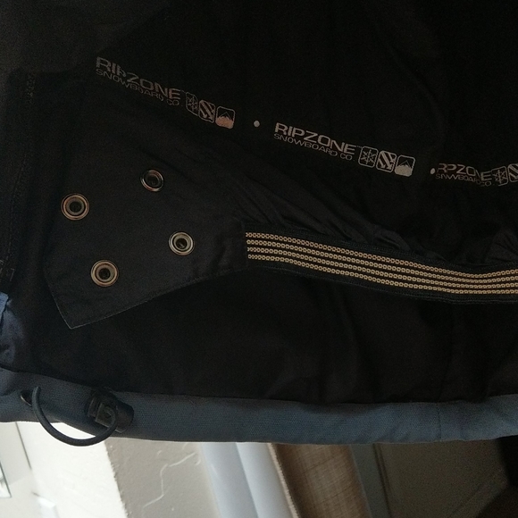 3-in-1 snow jacket - Picture 5 of 8